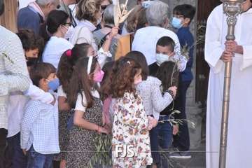 La procesión de La Burrita toma San Juan después de dos años de suspensión por la pandemia/Francisco Javier Santana y Antonio Alí.